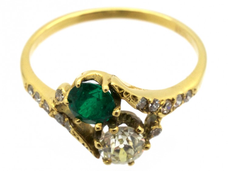 Edwardian 18ct Gold Emerald & Diamond Ring