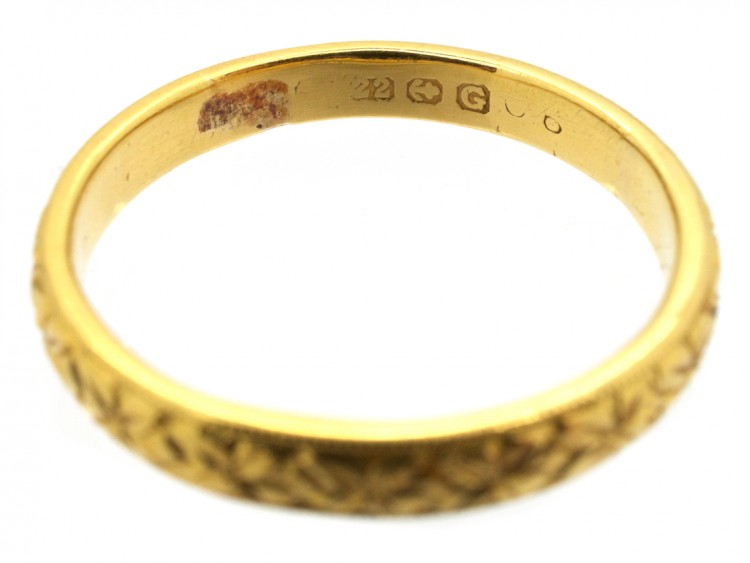 22ct Engraved Wedding Ring