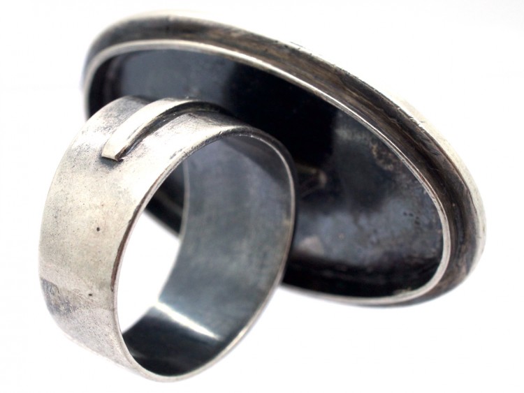 Large Mother of Pearl Oval Silver Ring