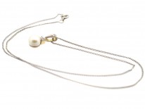 14ct White Gold & Cultured Pearl & Diamond Pendant on Silver Chain