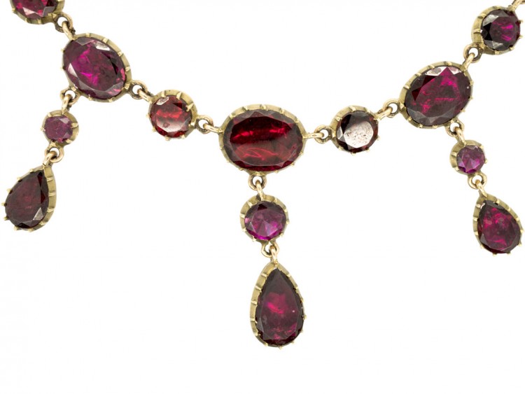 Edwardian Flat Cut Almandine Garnet Necklace in Original Case