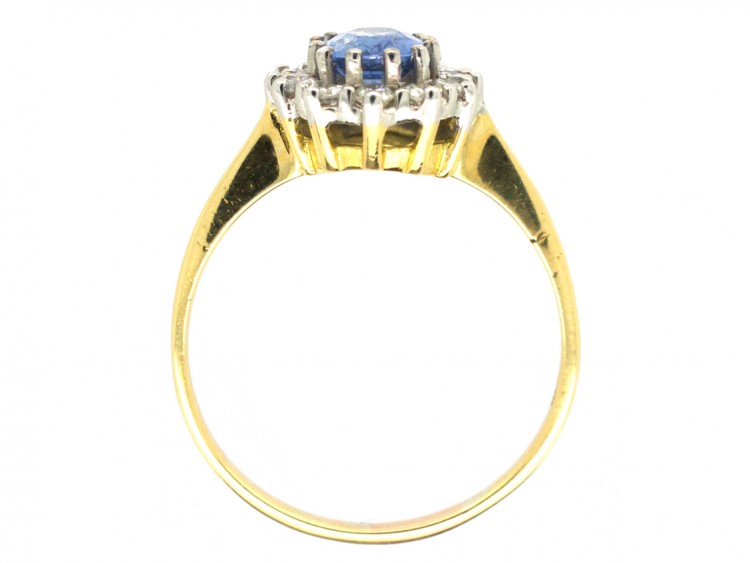 18ct Gold Ceylon Sapphire & Diamond Oval Cluster Ring
