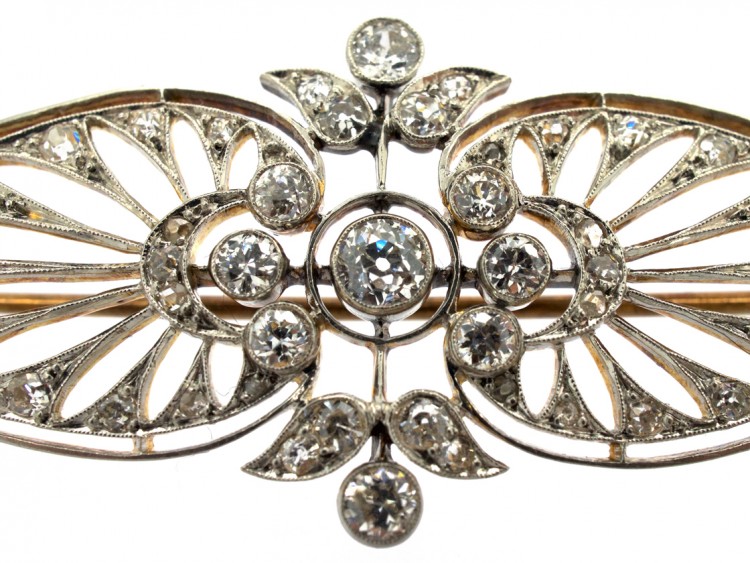 Edwardian 15ct Gold & Platinum Openwork Diamond Brooch