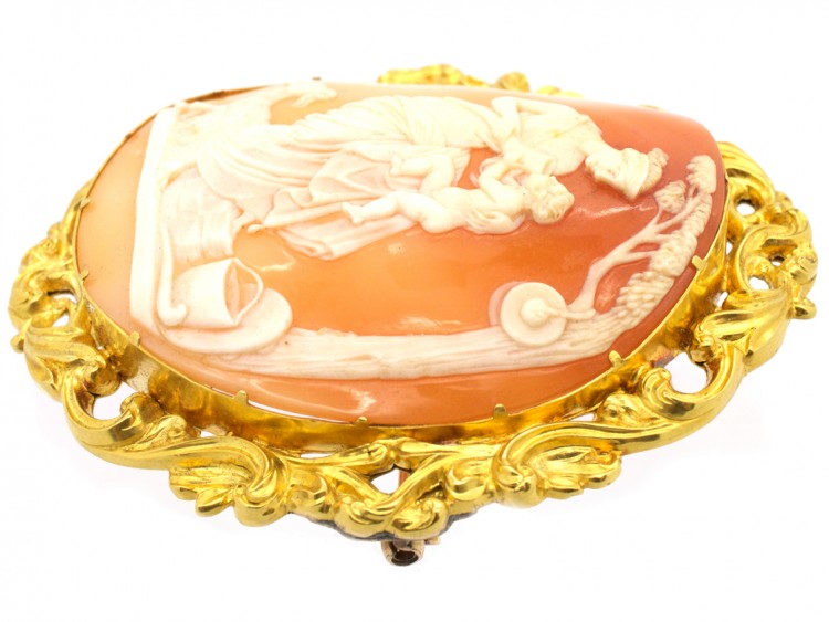 Large Victorian 18ct Gold & Shell Cameo Brooch of Mother & Child in Original Case