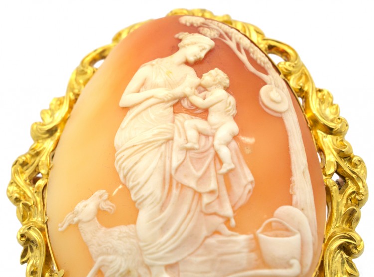 Large Victorian 18ct Gold & Shell Cameo Brooch of Mother & Child in Original Case