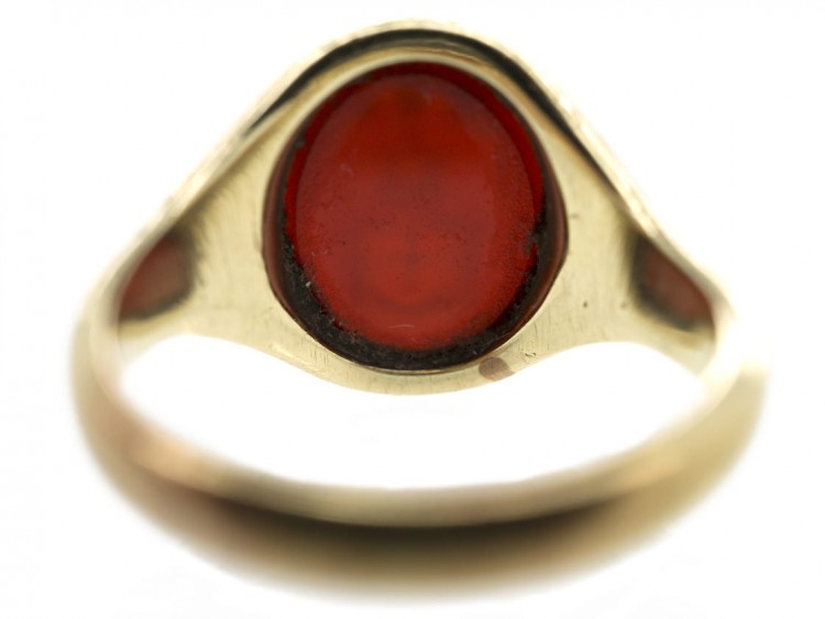 9ct Gold & Carnelian Intaglio of a Crest Signet Ring