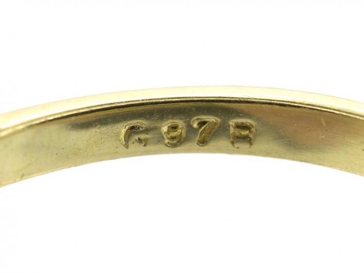 18ct Gold Three Stone Diamond Ring