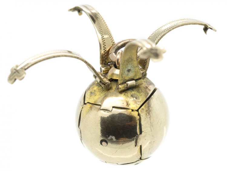 Masonic 9ct Gold & Silver Opening Pendant