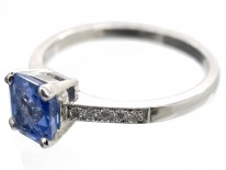 18ct White Gold Sapphire Solitaire Ring with Diamond Shoulders