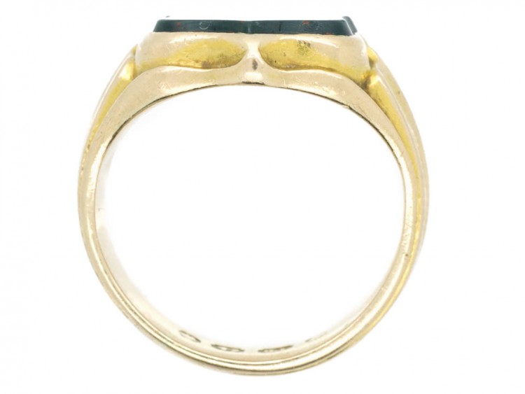Victorian 18ct Gold Signet Ring Set With a Shield Shaped Bloodstone