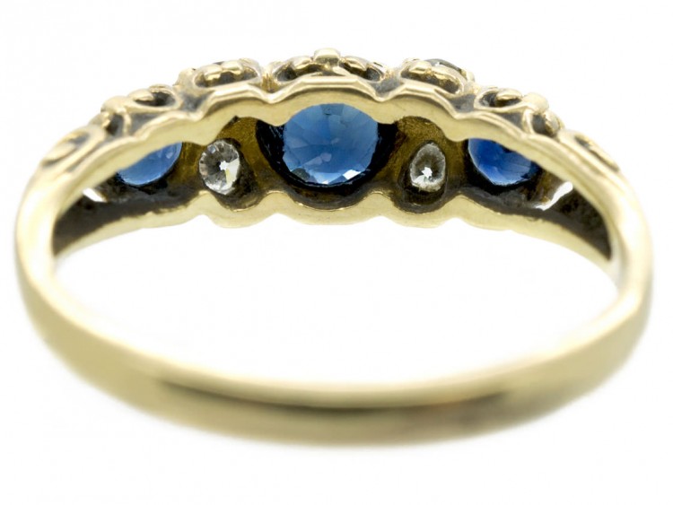 Edwardian 18ct Gold Three Stone Sapphire & Diamond Ring