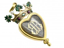 Victorian 18ct Gold Coronet Pendant in Original Case