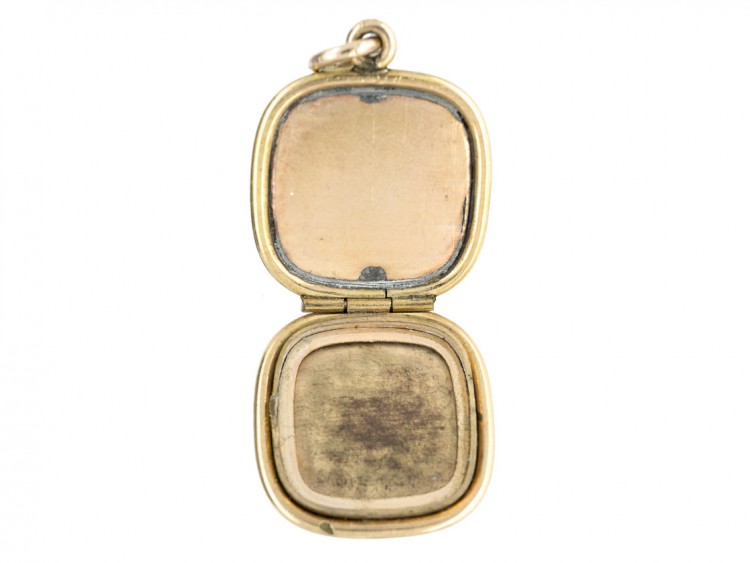Georgian Engraved Gold Cased Locket