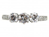 18ct Gold & Platinum Diamond Three Stone Ring with Diamond Set Shoulders