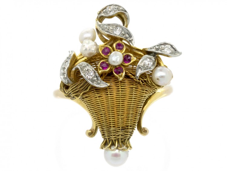 18ct Gold 1950s Flowers in a Basket Ring