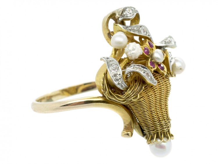 18ct Gold 1950s Flowers in a Basket Ring