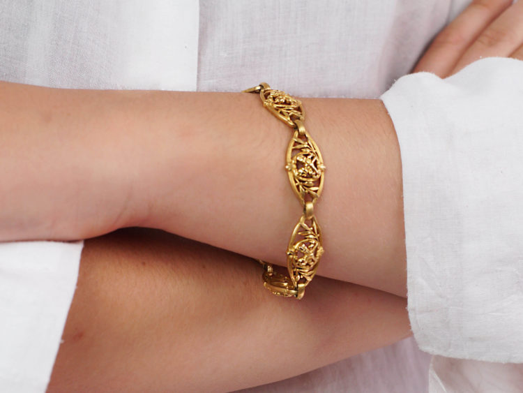 French Belle Epoque 18ct Gold Bracelet
