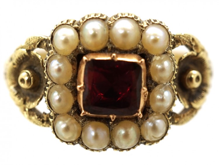 Georgian 15ct Gold Flat Cut Garnet ​& Natural Split Pearl Ring