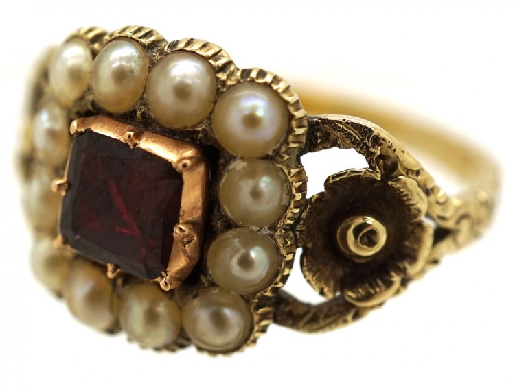 Georgian 15ct Gold Flat Cut Garnet ​& Natural Split Pearl Ring