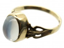 9ct Gold Moonstone Ring