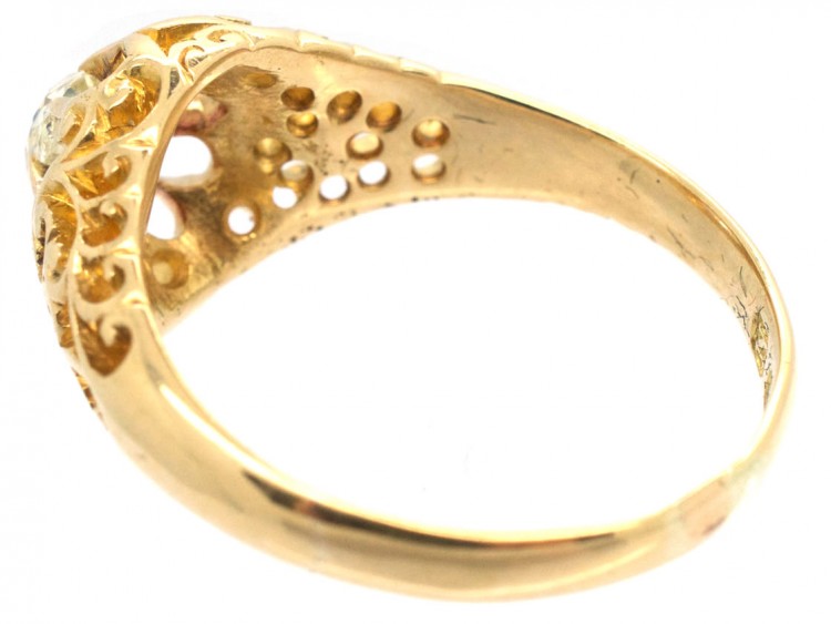 Victorian 18ct Gold & Old Mine Cut Diamond Ring