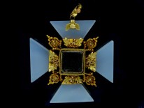 Georgian Three Colour Gold Maltese Cross Pendant set with Chalcedony & A Ruby