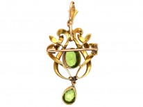 Edwardian 15ct Gold Peridot & Natural Split Pearl Pendant