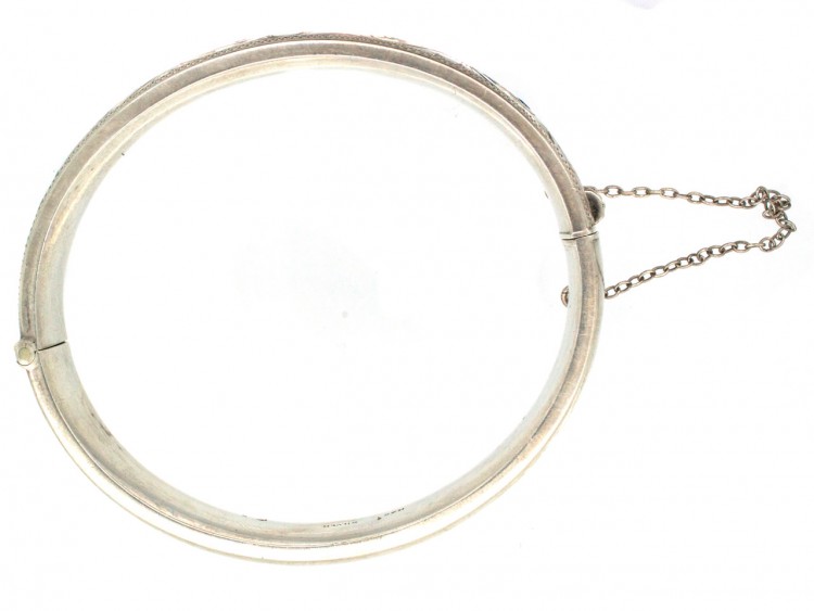 Engraved Silver 1950s Bangle Set With Sapphires