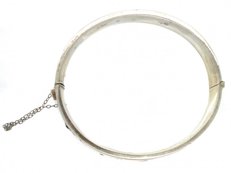 Engraved Silver 1950s Bangle Set With Garnets