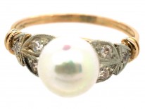 18ct Gold Cultured Pearl & Diamond Ring