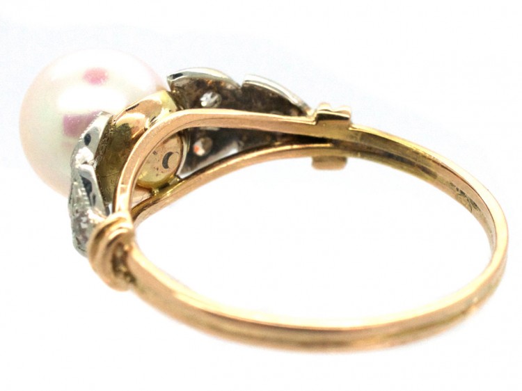 18ct Gold Cultured Pearl & Diamond Ring