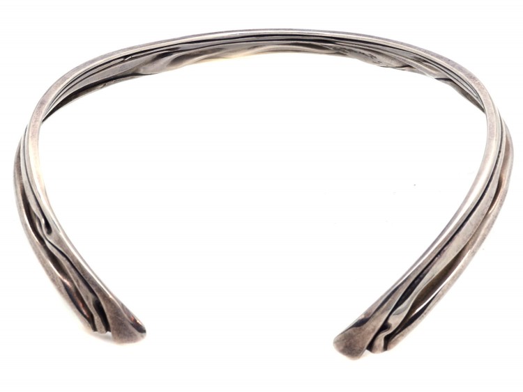 Silver Collar by Moniquet
