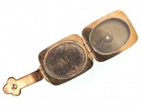 Victorian 15ct Gold Four Compartment Locket
