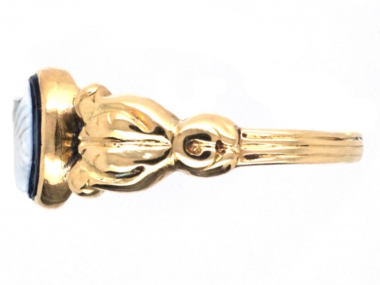 Regency 18ct Gold Clasped Hands Friendship Ring