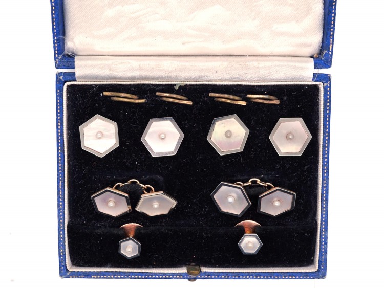18ct & 9ct Gold, Mother of Pearl & Natural Pearl Art Deco Dress Set