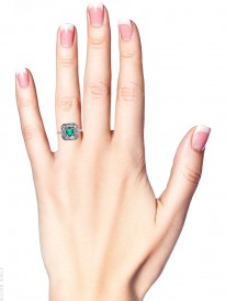 18ct White Gold, Emerald & Diamond Square Ring