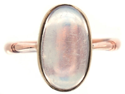 9ct Gold & Oval Moonstone Ring