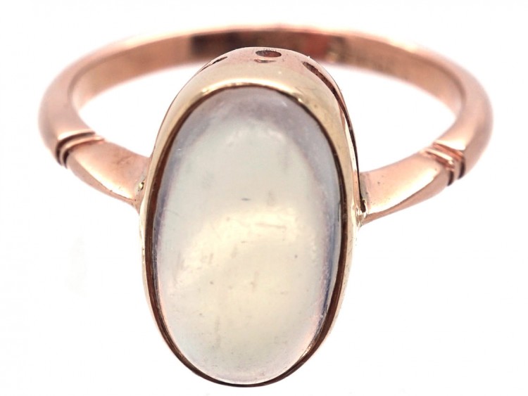 9ct Gold & Oval Moonstone Ring