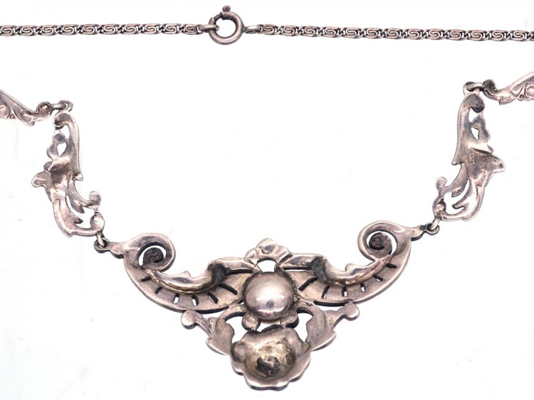 Art Deco Silver & Marcasite Foliate Necklace