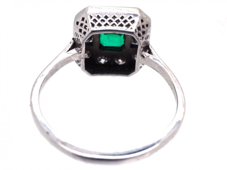 18ct White Gold, Emerald & Diamond Square Ring