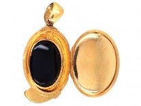 Victorian 15ct Gold Oval Coiled Snake Locket