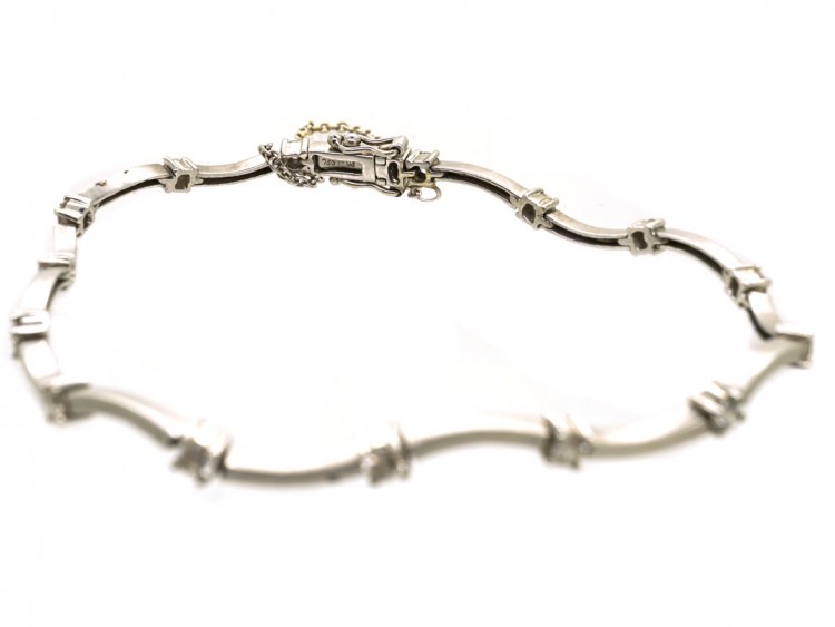 18ct White Gold & Diamond Set Bracelet