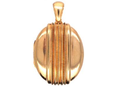 Victorian Oval 15ct Locket with Stripe Design
