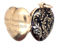 15ct Gold & Black Enamel Memorial Heart Shaped Locket