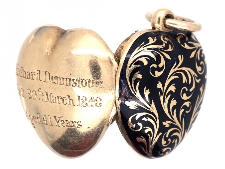 15ct Gold & Black Enamel Memorial Heart Shaped Locket
