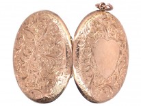 Edwardian 9ct Gold Oval Locket with Heart Motif