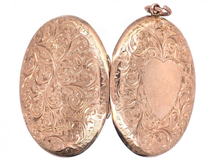 Edwardian 9ct Gold Oval Locket with Heart Motif