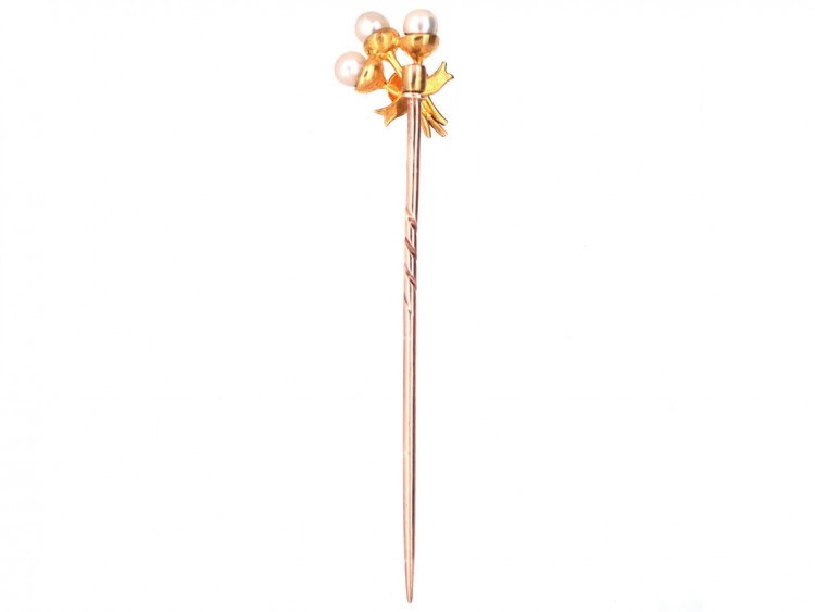 Edwardian 15ct Gold Triple Acorn & Natural Pearl Tie Pin