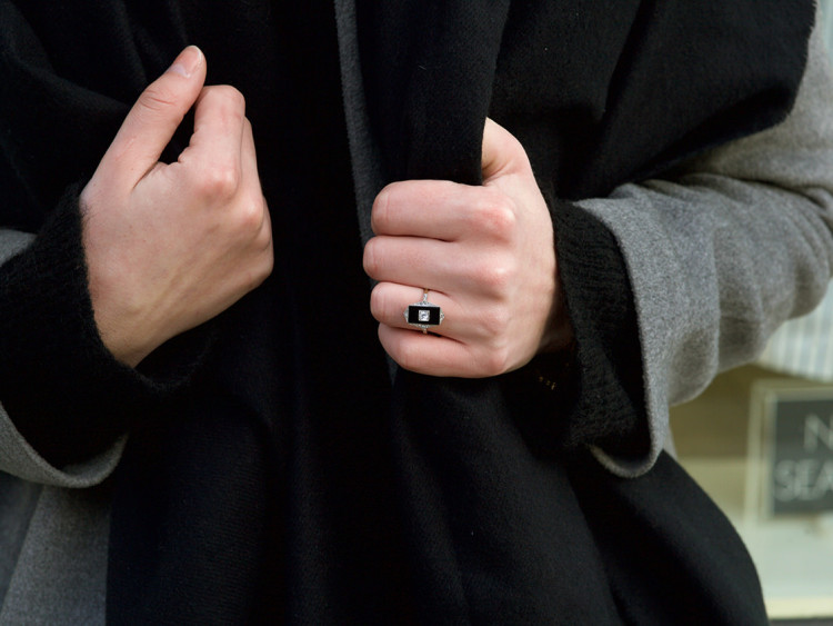 Art Deco 18ct Gold & Platinum, Onyx & Diamond Rectangular Ring