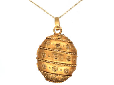 French 18ct Gold Oval Locket on Gold Chain